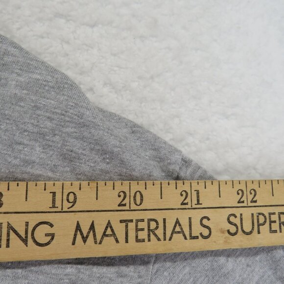 Cleveland Ohio T Shirt Size Extra Large Graphic Gray Short Sleeve New - Picture 6 of 8